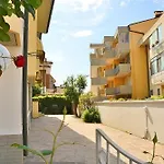 Frühstückspension Florinda Viareggio